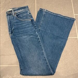 Abercrombie The Flare Ultra High Rise